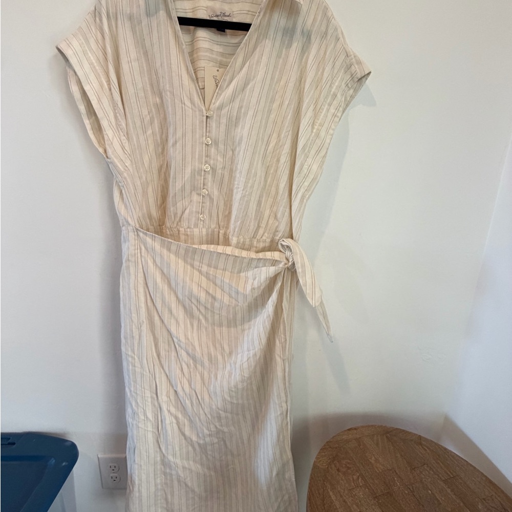 Elegant Cream Striped Dress